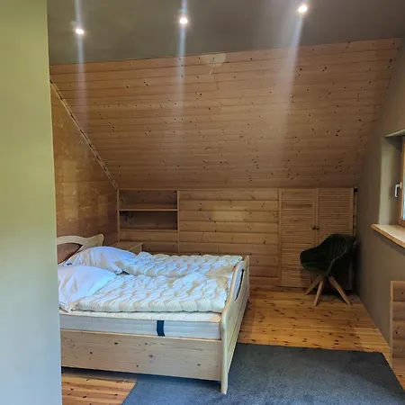 度假居 Idyllisches Holzhaus Im Gruenen